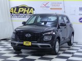 Used 2021 Hyundai Venue SE w/ Cargo Package image 2