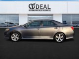 Used 2014 Toyota Camry SE image 2