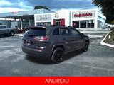 Used 2023 Jeep Cherokee Altitude Lux image 4