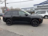 Certified 2024 Jeep Grand Cherokee Altitude image 2