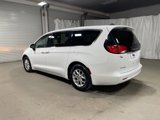 Used 2023 Chrysler Voyager LX image 5
