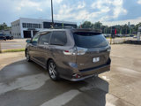 Used 2015 Toyota Sienna SE Premium image 4