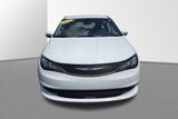 Used 2022 Chrysler Voyager LX image 2