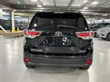 Used 2015 Toyota Highlander LE image 3