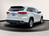 Used 2019 Toyota Highlander FWD V6 image 4