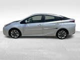 Used 2017 Toyota Prius Three Touring image 3