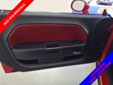 Used 2014 Dodge Challenger SXT image 5