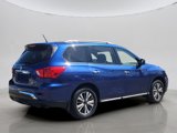 Used 2017 Nissan Pathfinder SV image 3