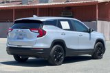 Used 2022 GMC Terrain SLE image 4