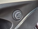 Used 2019 Buick Enclave Essence w/ LPO, Luxury Package image 4