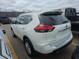 Used 2018 Nissan Rogue SV w/ Premium Package image 4