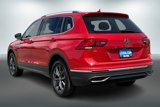 Used 2022 Volkswagen Tiguan SE image 3