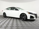 Used 2023 Nissan Altima 2.5 SR image 3