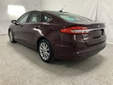 Used 2017 Ford Fusion SE w/ Fusion SE Technology Package image 2