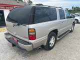 Used 2004 GMC Yukon XL Denali image 3