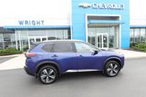Used 2021 Nissan Rogue Platinum image 2