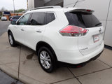 Used 2015 Nissan Rogue SV image 3