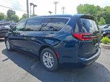 New 2025 Chrysler Pacifica Select image 3