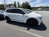 Used 2021 Volkswagen Tiguan SE R-Line image 2