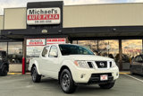 Used 2017 Nissan Frontier PRO-4X image 2
