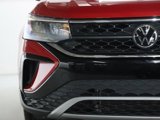 Used 2023 Volkswagen Taos SE w/ Panoramic Sunroof Package image 6