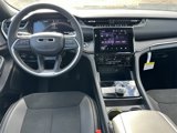 New 2025 Jeep Grand Cherokee Altitude image 4
