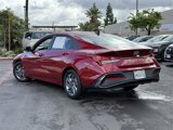Used 2024 Hyundai Elantra SEL image 4