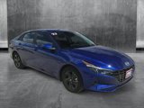 Used 2023 Hyundai Elantra SEL image 3