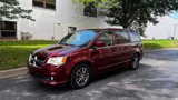 Used 2017 Dodge Grand Caravan SXT image 3