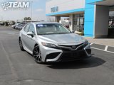 Used 2022 Toyota Camry SE image 2