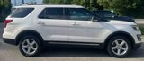 Used 2017 Ford Explorer XLT w/ Equipment Group 202A image 3