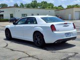 Used 2022 Chrysler 300 Touring w/ Sport Appearance Package image 5