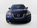 Used 2019 Nissan Kicks SV image 2