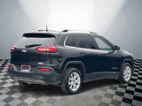 Used 2017 Jeep Cherokee Latitude w/ Cold Weather Group image 3