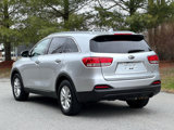 Used 2018 Kia Sorento LX image 4