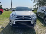 Used 2018 Toyota Highlander XLE image 3