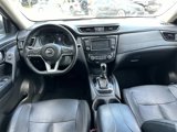 Used 2018 Nissan Rogue SL image 2