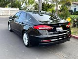 Used 2019 Ford Fusion SE image 3