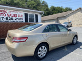 Used 2010 Toyota Camry LE image 5