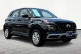 Certified 2022 Hyundai Venue SE image 5
