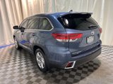 Used 2017 Toyota Highlander Limited image 6