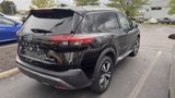 Used 2023 Nissan Rogue SL w/ SL Premium Package image 5