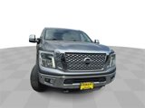 Used 2016 Nissan Titan SL image 4