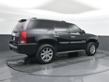 Used 2007 GMC Yukon Denali image 3