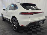 Certified 2025 Porsche Macan image 3