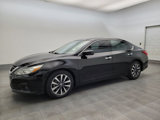 Used 2017 Nissan Altima 2.5 SV image 2