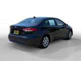 Used 2022 Toyota Corolla LE image 5