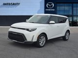 Used 2023 Kia Soul LX image 6
