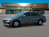 New 2025 Hyundai Elantra SE image 2