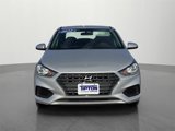 Used 2022 Hyundai Accent SE image 2